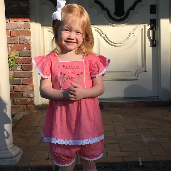 Meet your Posher, Rita - Picture 1 of 1